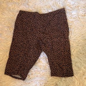 Leopard print biker shorts